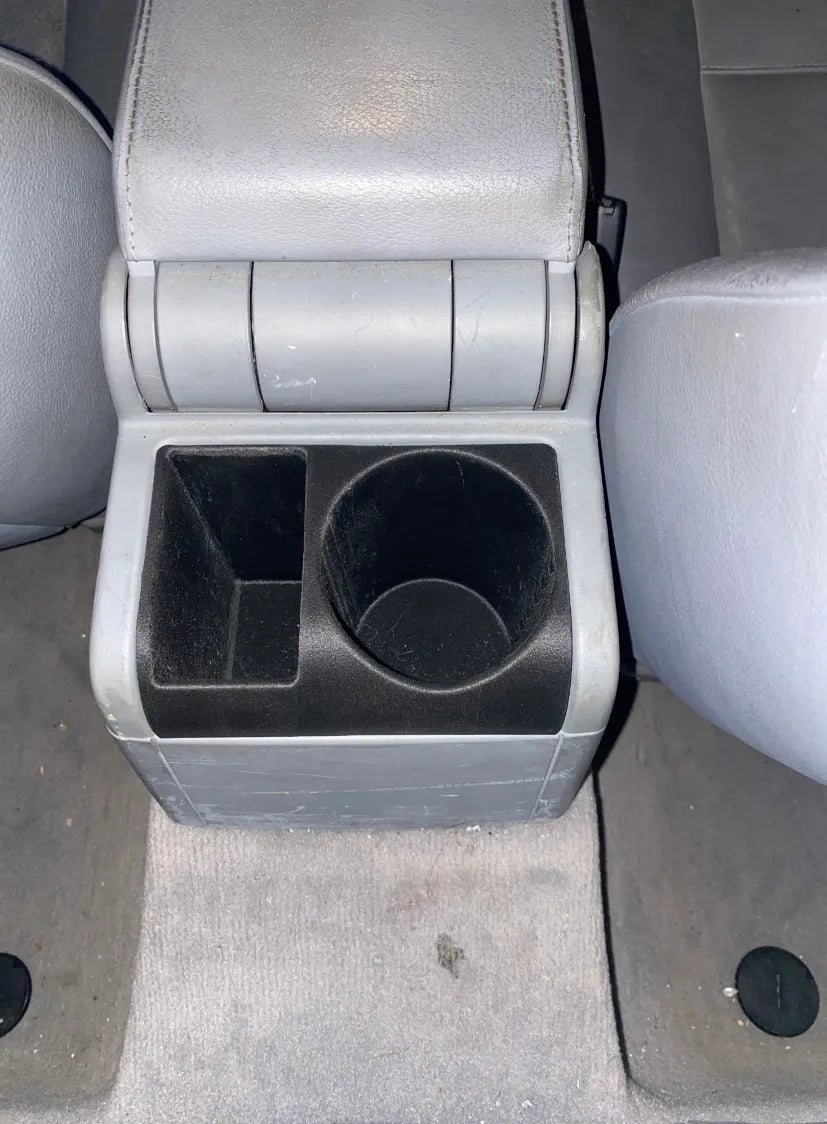 bmw e46 suport de pahare pentru spate (2)