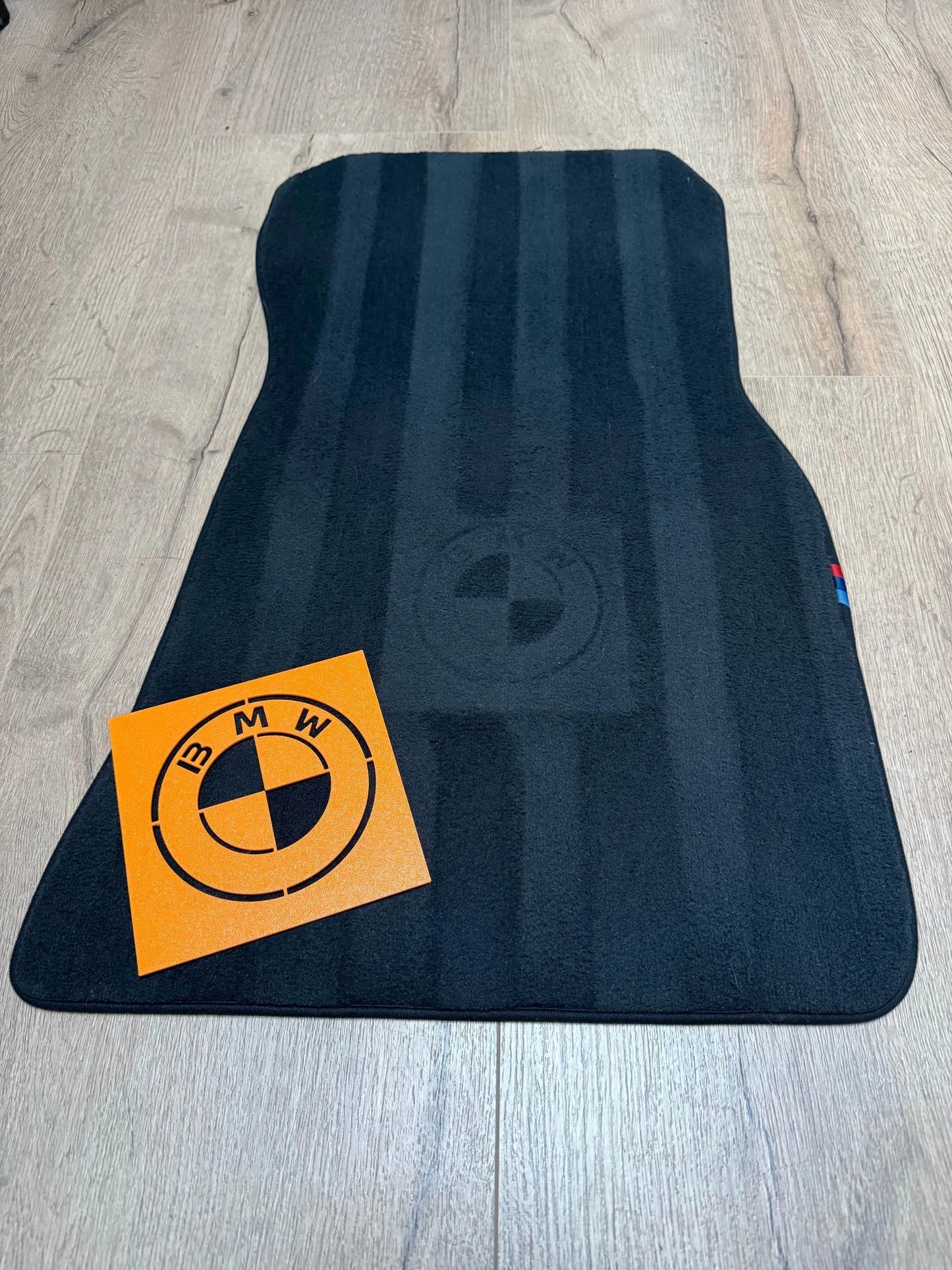 Sablon Logo pentru Preșuri Auto Detailing