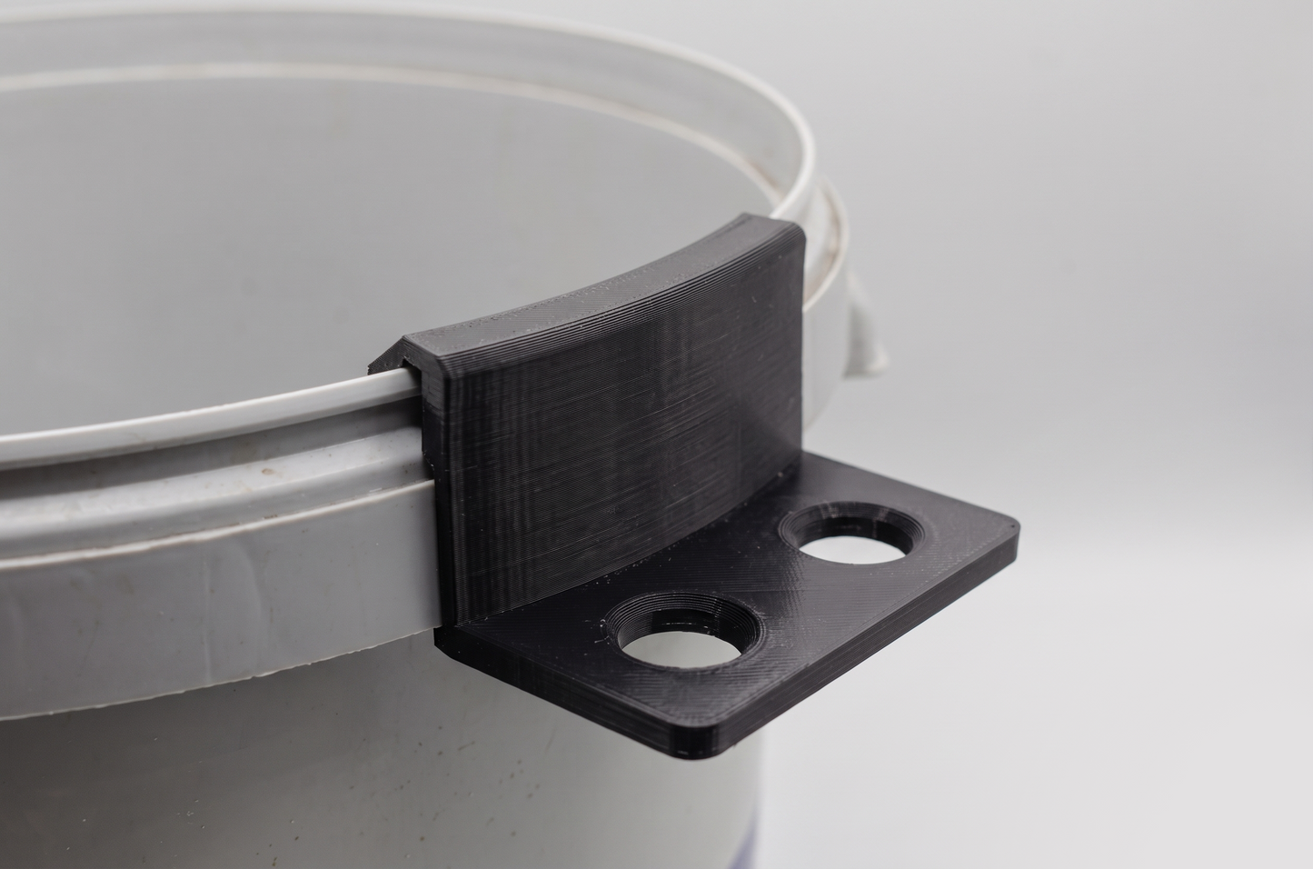 Suport Organizator pentru Pensule Detailing cu Prindere pe Margine (Compatibil cu Orice Recipient)