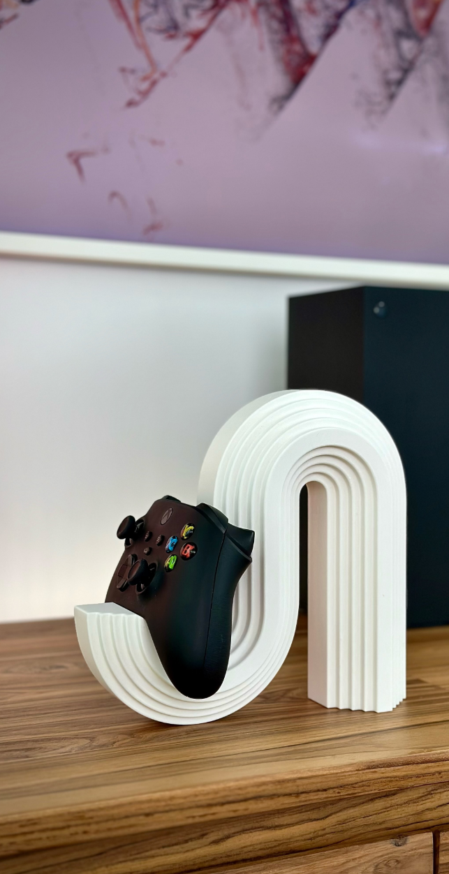 Suport manetă gaming pentru Xbox și PlayStation – Design modern