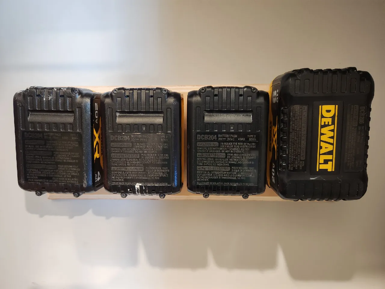 Suport Baterie Dewalt