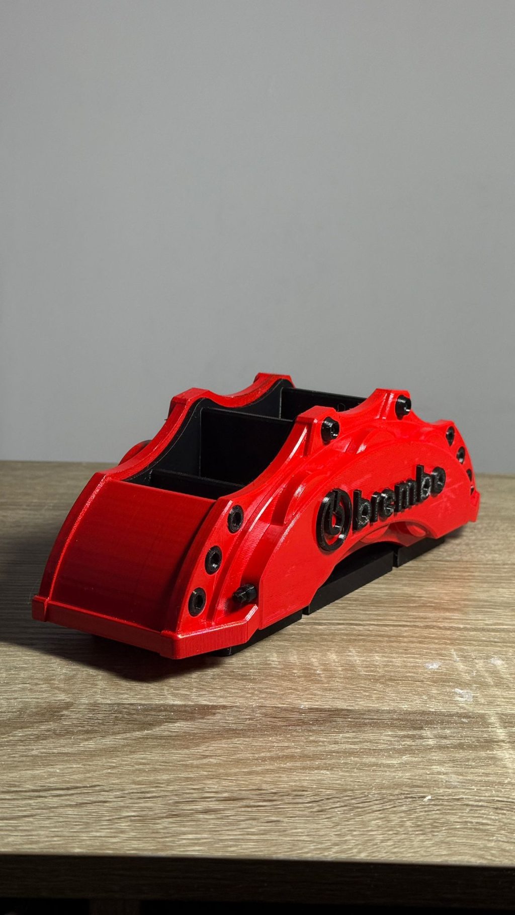 Suport Brembo pentru birou